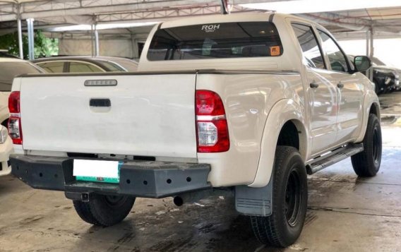 2013 Toyota Hilux for sale in Makati -5