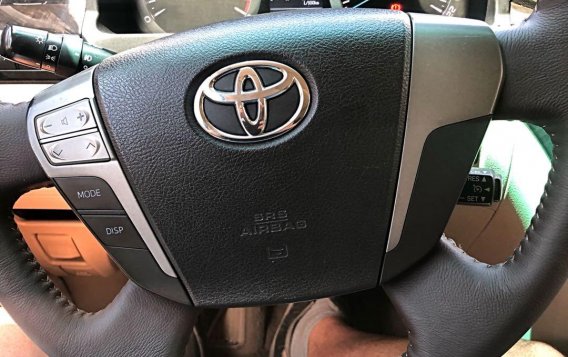 2012 Toyota Alphard for sale in Makati -8