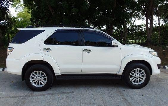 2014 Toyota Fortuner for sale in Manila-6
