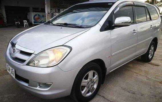 2007 Toyota Innova for sale in Santiago-1