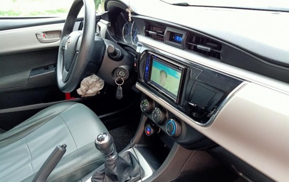 Toyota Corolla Altis 2015 Manual for sale in Las Pinas-4
