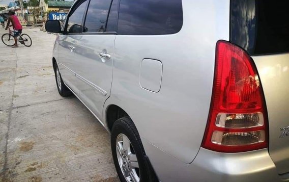 2007 Toyota Innova for sale in Santiago-4