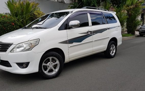 Toyota Innova 2012 for sale in Quezon City -1