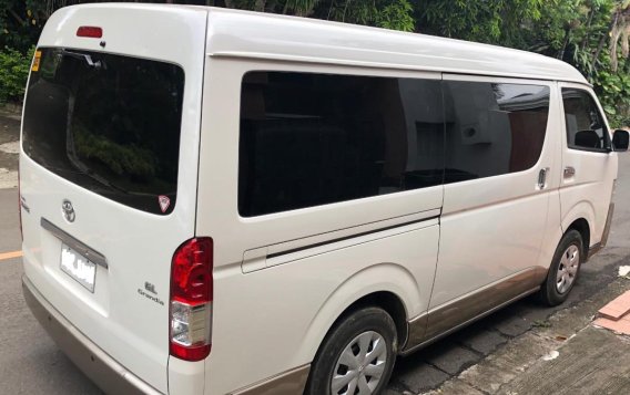 Selling Used Toyota Hiace 2016 Automatic Diesel -1