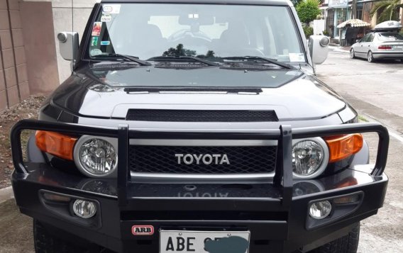 Toyota Fj Cruiser 2015 for sale in Talisay