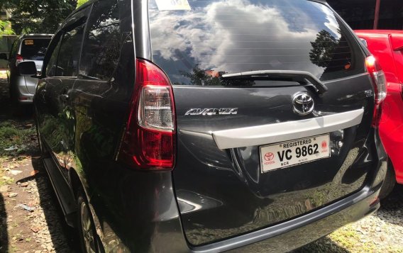 Grey Toyota Avanza 2016 for sale in Quezon City -4