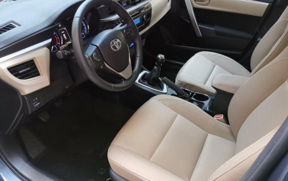 2017 Toyota Corolla Altis for sale in Manila-5
