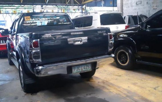 2013 Toyota Hilux at 68000 km for sale in Quezon City -4
