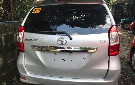 Silver Toyota Avanza 2017 for sale in Quezon City -3