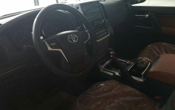 Brand New 2019 Toyota Land Cruiser for sale in Pasig -4