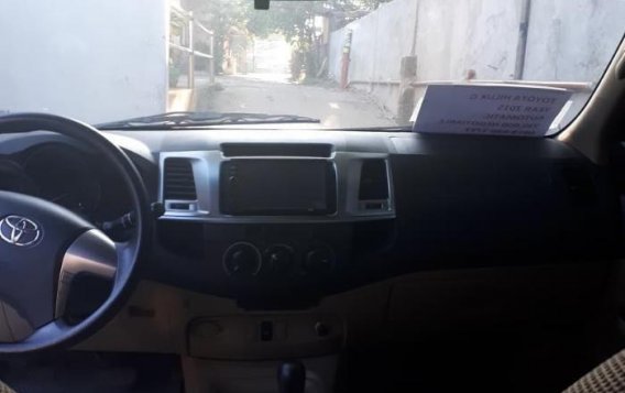 2015 Toyota Hilux Automatic for sale in Manila