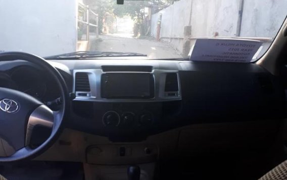 2015 Toyota Hilux Automatic for sale in Manila