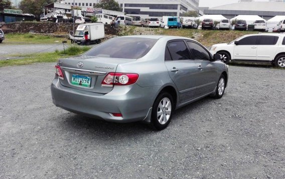 Silver 2013 Toyota Altis Automatic for sale in Pasig-2
