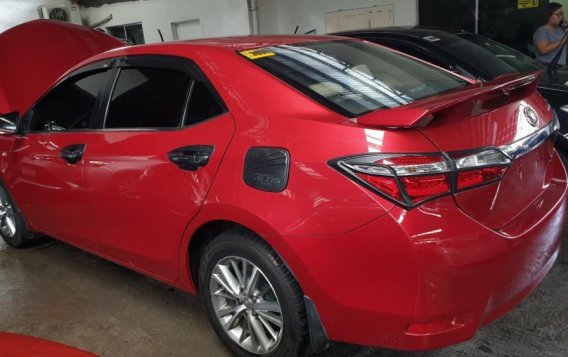 Selling Red Toyota Altis 2017 in Quezon City-1