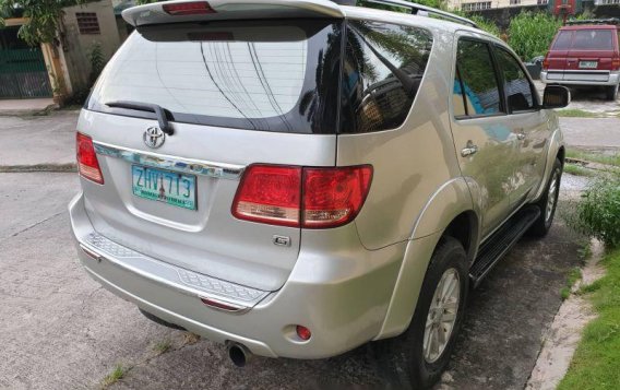 Selling Silver Toyota Fortuner 2007 at 97000 km -3