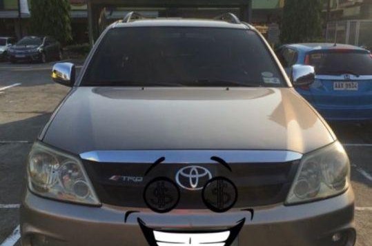 2006 Toyota Fortuner for sale in Mandaluyong -2