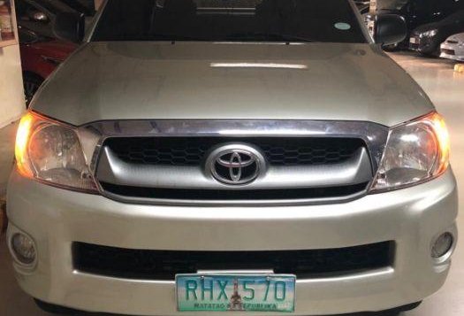 Toyota Hilux 2010 for sale in Manila-1