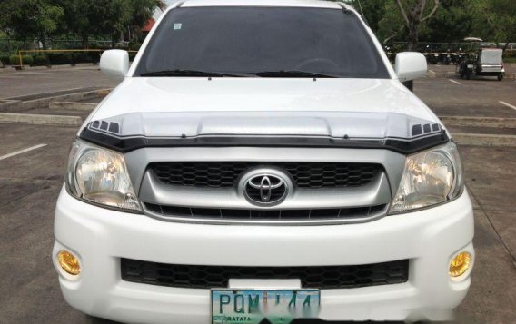 Selling Toyota Hilux 2011 Manual Diesel in Quezon -4