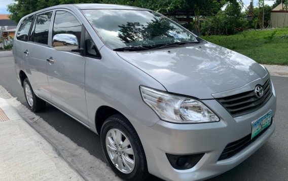 Toyota Innova 2012 for sale in Quezon City-5