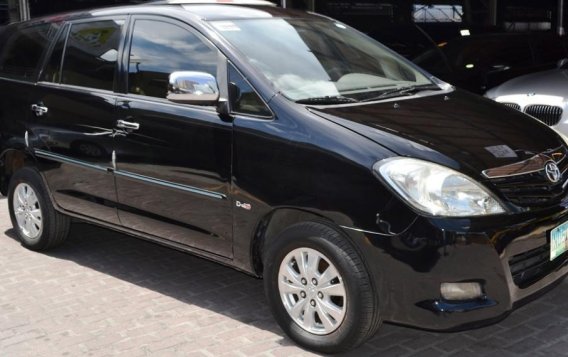 2010 Toyota Innova for sale in Manila