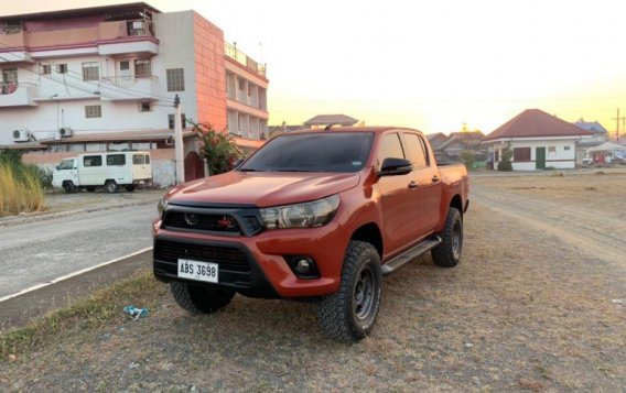 2015 Toyota Hilux for sale in Manila-2