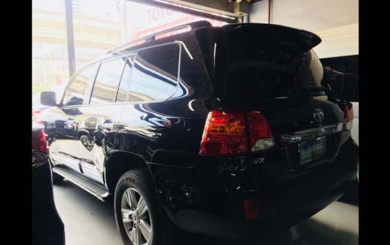 Sell 2013 Toyota Land Cruiser Automatic Diesel at 61844 km -3