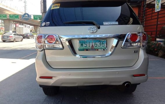 2013 Toyota Fortuner for sale in Quezon City-3