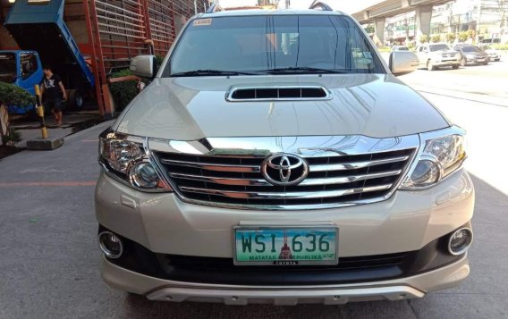 2013 Toyota Fortuner for sale in Quezon City-1