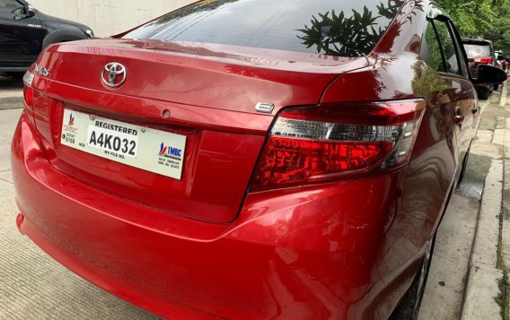 Selling Red Toyota Vios 2017 at 6800 km -3