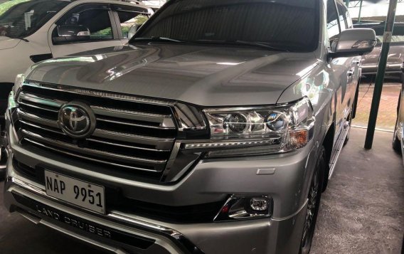 Toyota Land Cruiser 2018 for sale in Quezon City-6