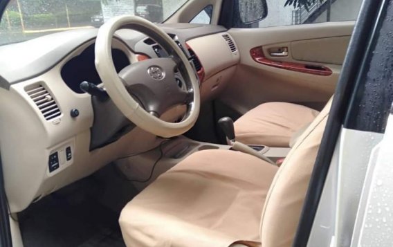 Toyota Innova 2006 Automatic Diesel for sale -2