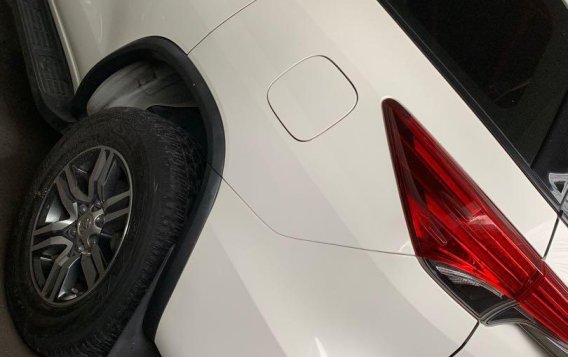 White Toyota Fortuner 2017 for sale in Quezon City-1