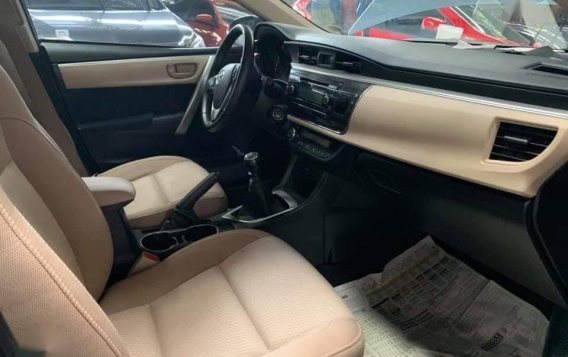 2016 Toyota Corolla Altis for sale in Quezon City-2