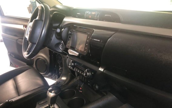 2016 Toyota Hilux for sale in Quezon City-3