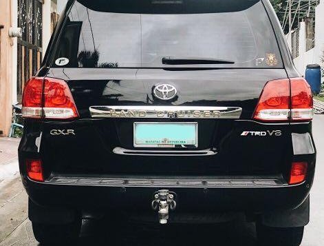 2010 Toyota Land Cruiser for sale in Cainta-3