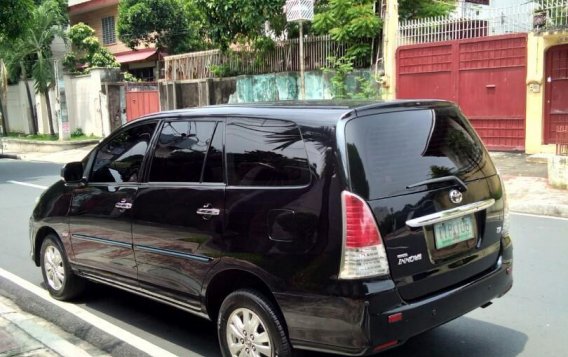 2012 Toyota Innova for sale in Quezon City-7