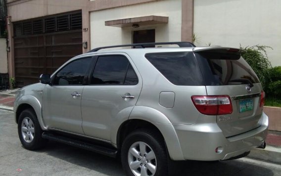 2006 Toyota Fortuner for sale in Quezon City-1