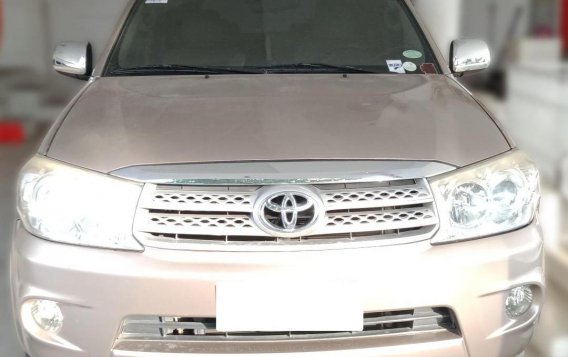 2011 Toyota Fortuner for sale in Mandaue-1