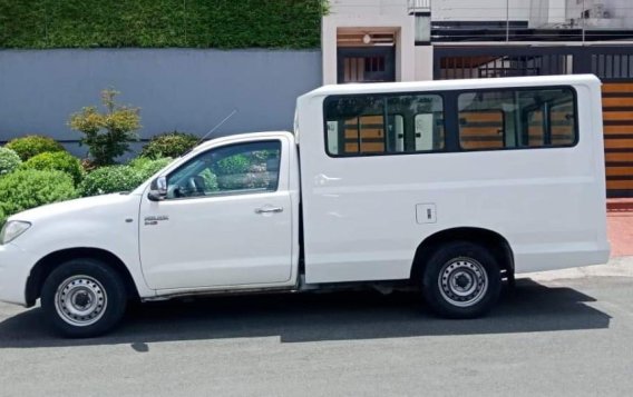 Toyota Hilux 2009 for sale in Quezon City-4