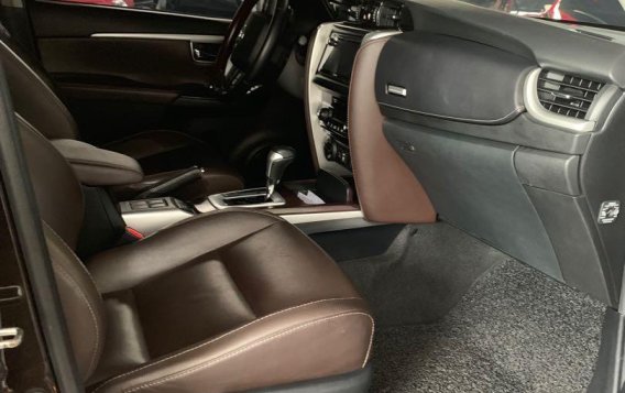 Brown Toyota Fortuner 2018 for sale in Quezon City-6