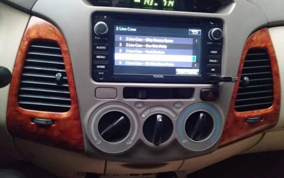 Toyota Innova 2006 Automatic Diesel for sale -8