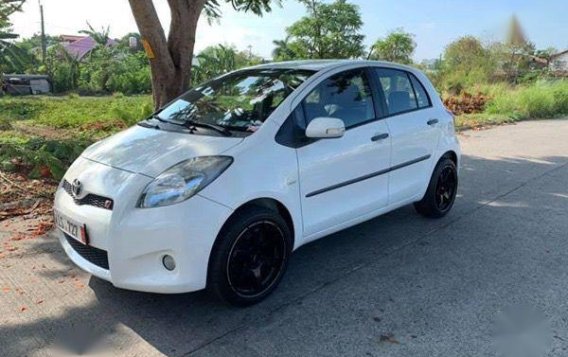 2013 Toyota Yaris for sale in Manila