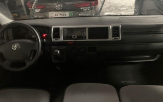Selling Black Toyota Hiace 2018 Manual Diesel at 1900 km -8