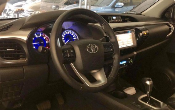 2016 Toyota Hilux for sale in Manila-7