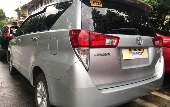 Silver Toyota Innova 2016 for sale in Quezon City -3