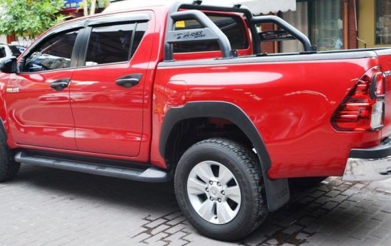 2017 Toyota Hilux for sale in Pasig -2
