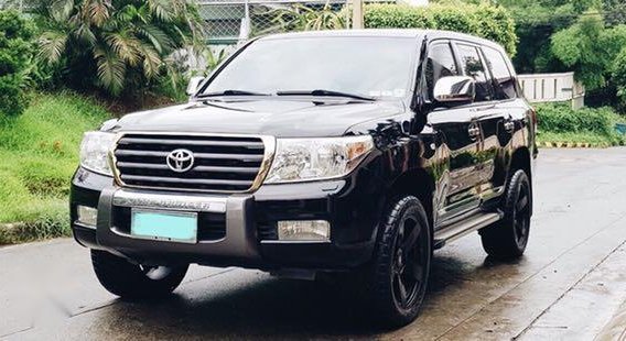2010 Toyota Land Cruiser for sale in Cainta-2