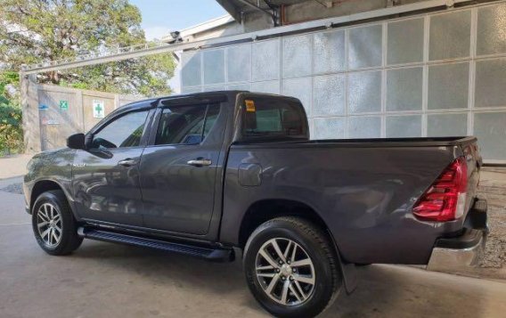 Toyota Hilux 2016 for sale in Quezon City-3