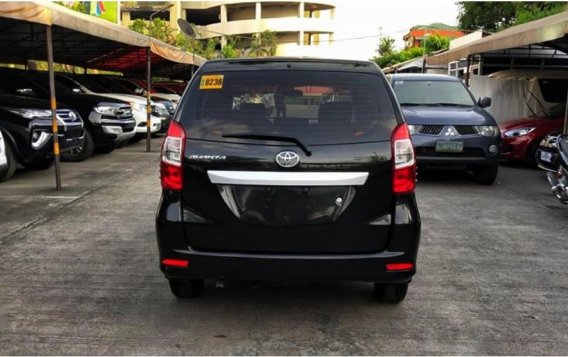 Black Toyota Avanza 2017 Automatic for sale-3