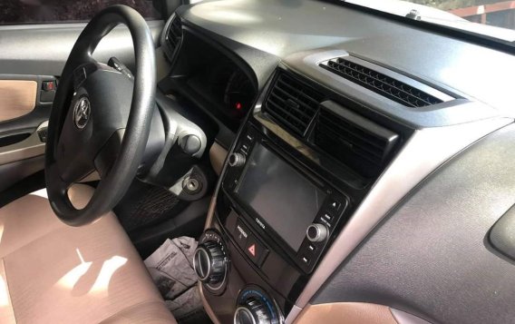 2017 Toyota Avanza for sale in Quezon City-3